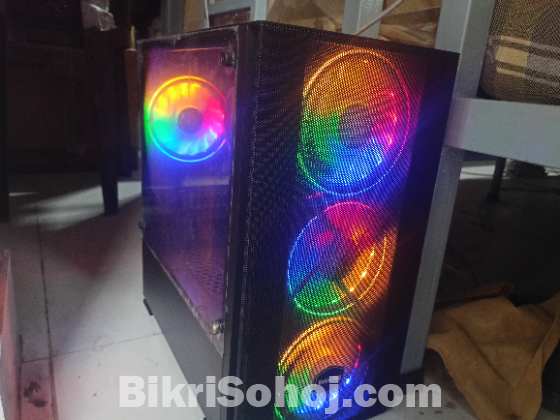 • Full PC Setup বিক্রি করা হবে (Monitor সহ)